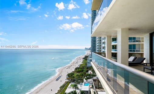 Condo in Sunny Isles Beach, Florida, United States 1