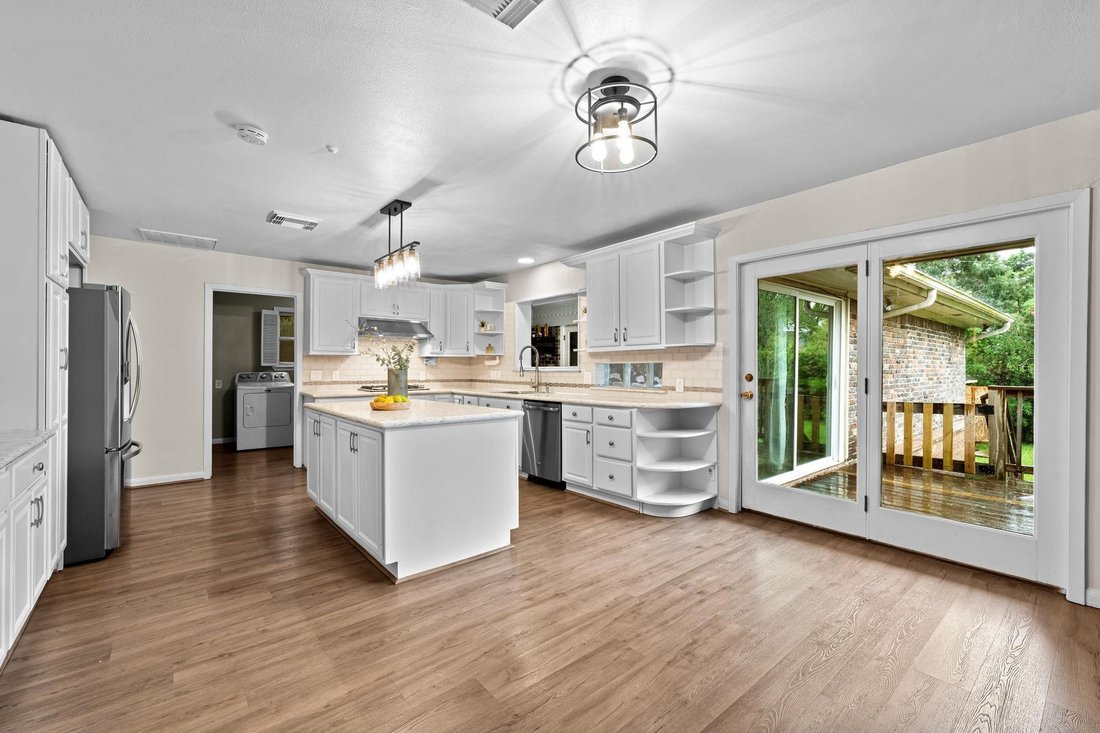 House in Houston, Texas, United States 2 - 18086037