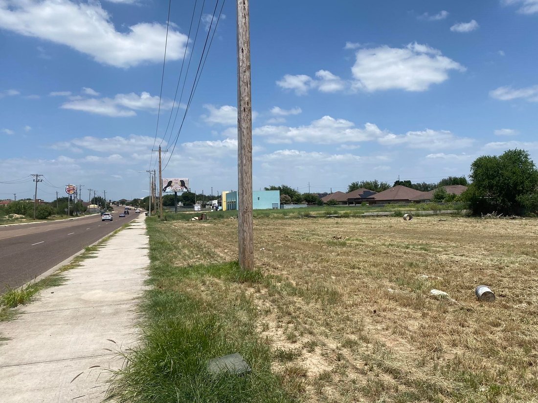 Terreno a Laredo, Texas, Stati Uniti 2 - 18395659