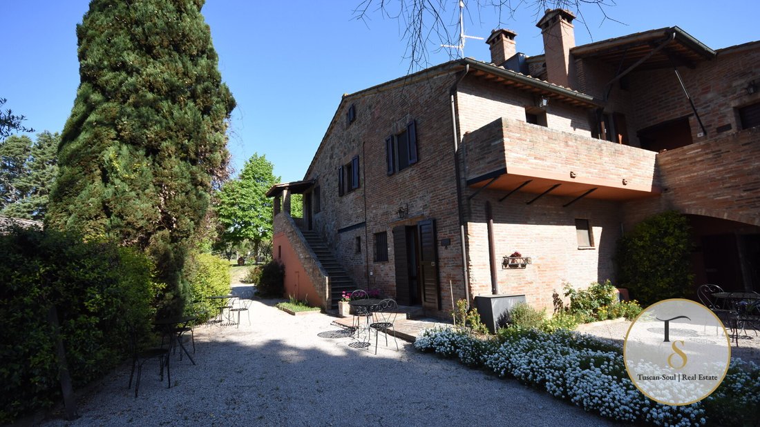 Country House in Castiglione del Lago, Umbria, Italy 5 - 18397023