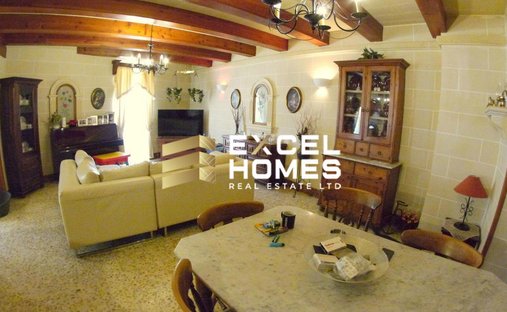 House in Valletta, Malta 1