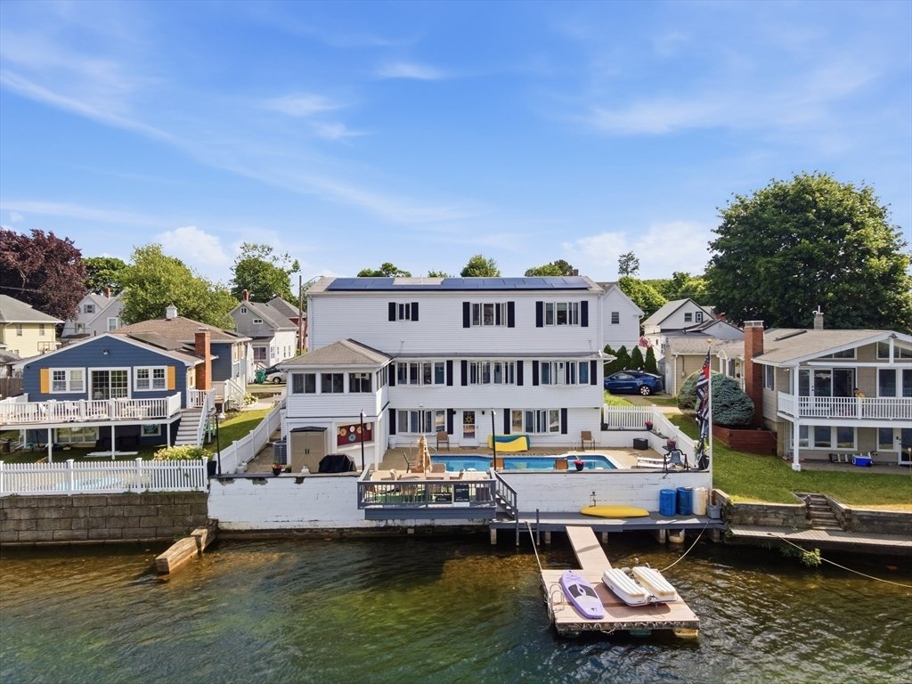 House in Lynn, Massachusetts, United States 1 - 18396638