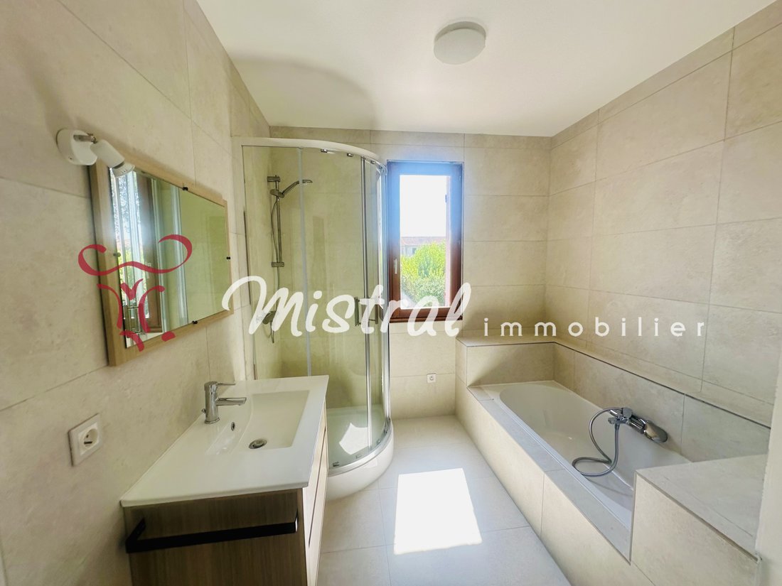 Villa in Centre Ville, Aigues-Mortes, France 5 - 18394840