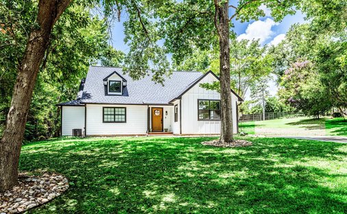 House in Huntsville, Texas, United States 1