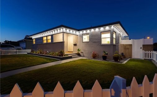 House in Lakewood, California, United States 1