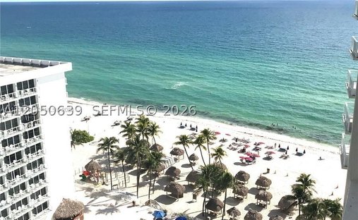 Appartement à Golden Beach, Floride, États-Unis 1