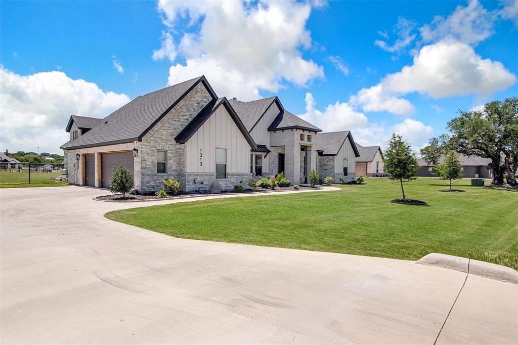 House in Weatherford, Texas, United States 4 - 18396342