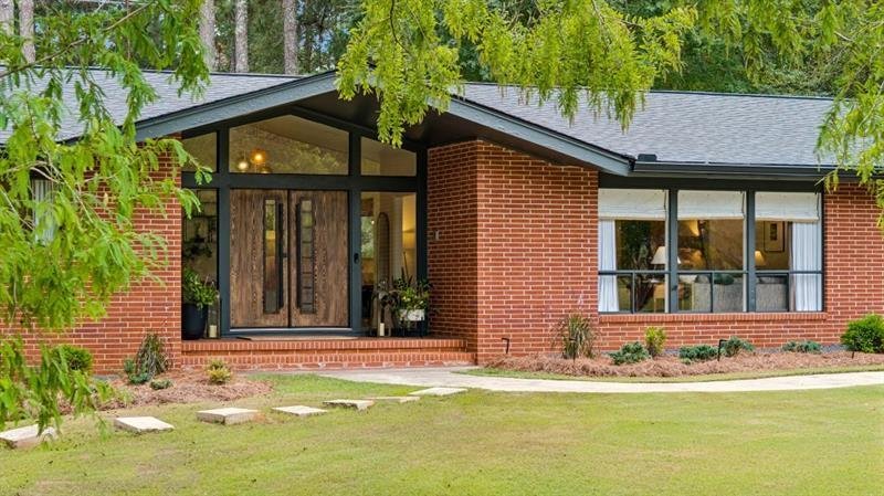 House in Senoia, Georgia, United States 1 - 18396630