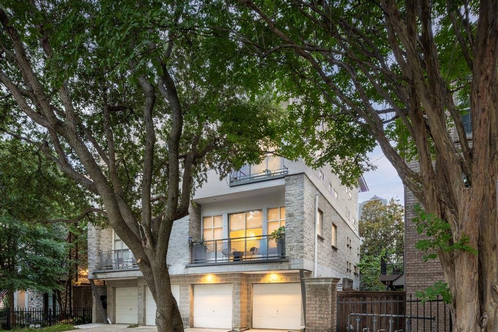 Townhouse in Dallas, Texas, United States 1 - 18396274