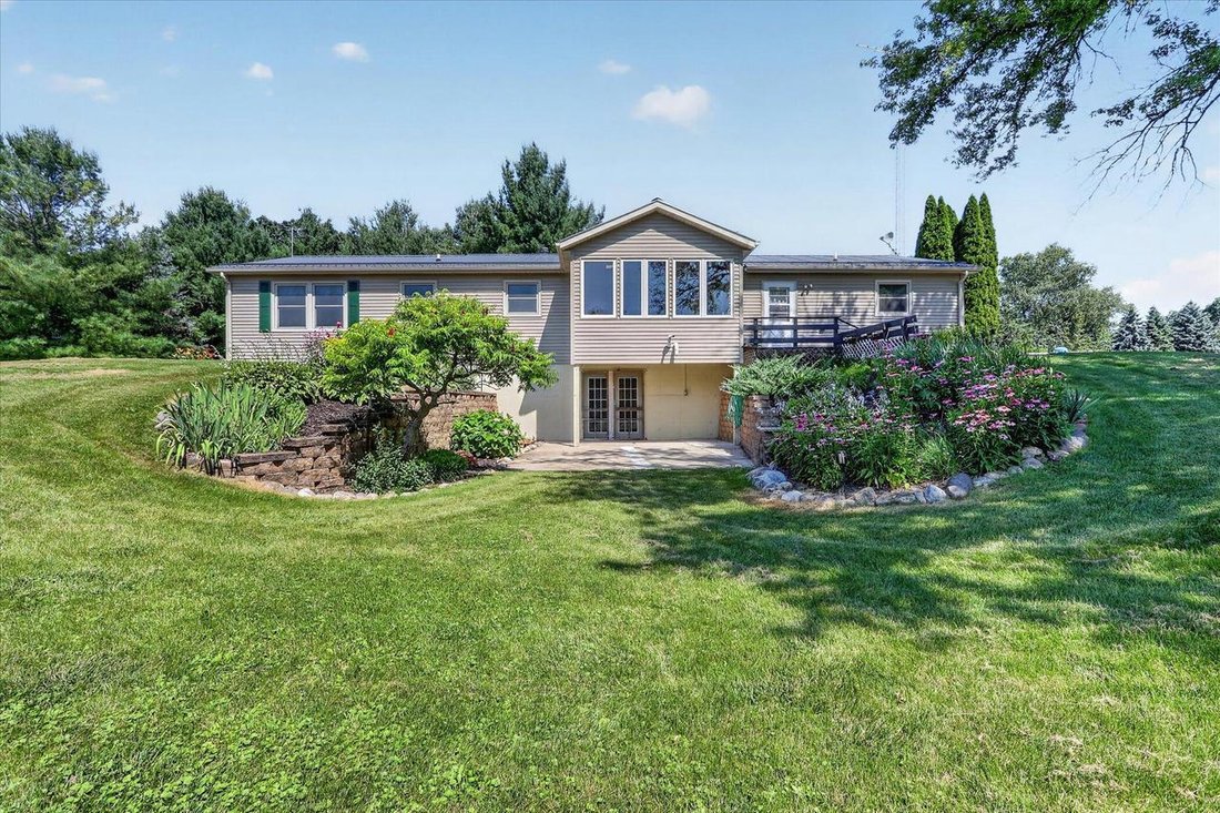 House in Avalon, Wisconsin, United States 3 - 18394297