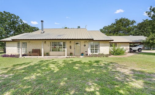 House in Bartlett, Texas, United States 1