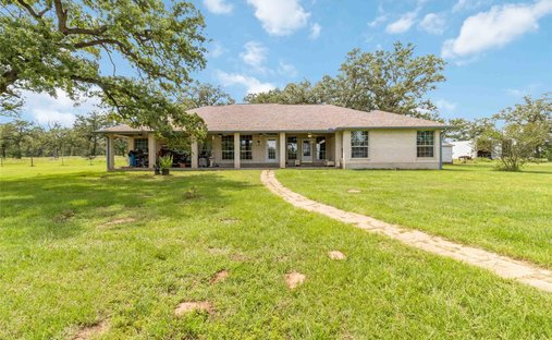 House in Rosanky, Texas, United States 1