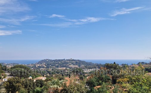 Villa in Sud, Cavalaire-sur-Mer, France 1