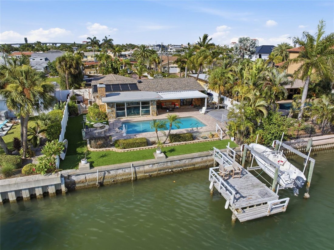House in St. Pete Beach, Florida, United States 1 - 18390868