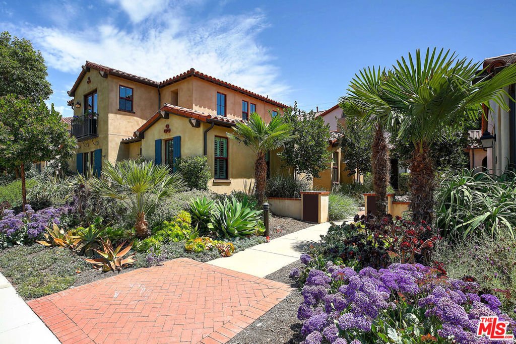 Condo in Santa Barbara, California, United States 2 - 18395417
