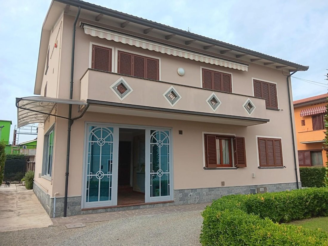 House in Santa Croce sull'Arno, Tuscany, Italy 1 - 18395116