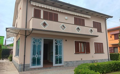 House in Santa Croce sull'Arno, Tuscany, Italy 1