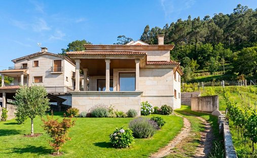 Villa in Bordons, Sanxenxo, Spain 1
