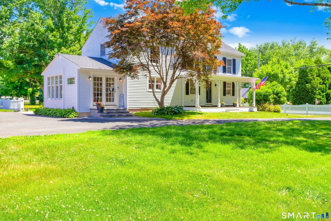 House in Suffield, Connecticut, United States 2 - 18390281