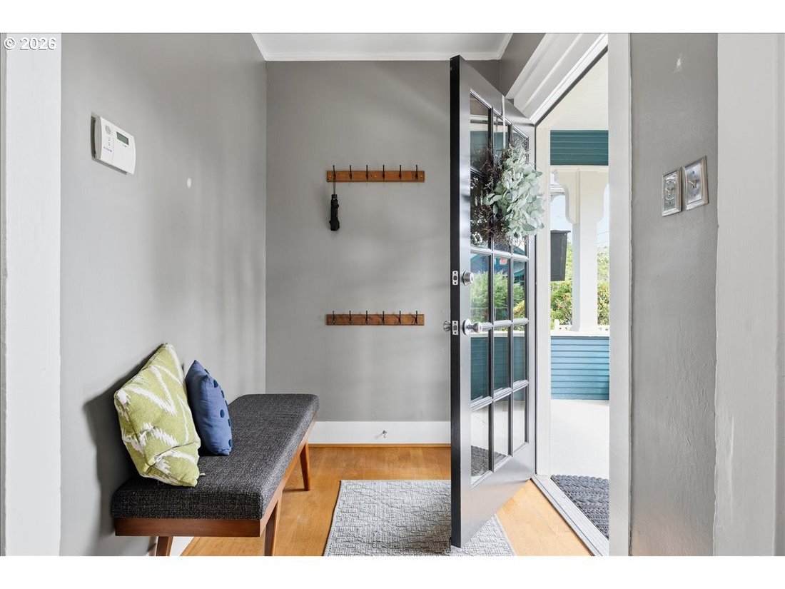 House in Portland, Oregon, United States 4 - 18395775