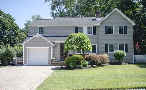 House in Fair Lawn, New Jersey, United States 1