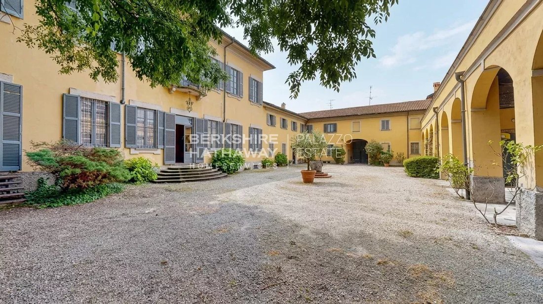 Villa in Cernusco sul Naviglio, Lombardy, Italy 5 - 18390596