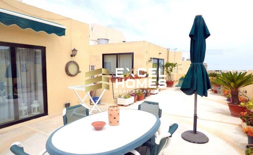 Penthouse in San Ġiljan, Malta 1