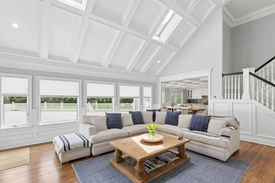 Westhampton, New York, United States 2 - 18396892