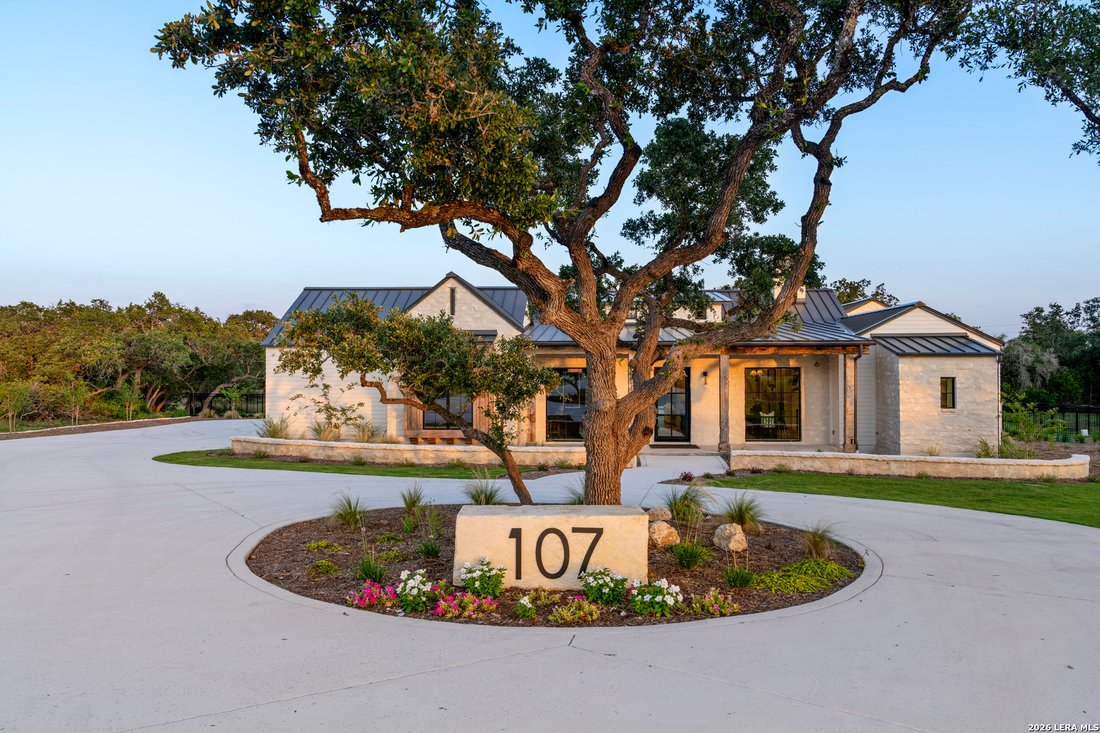 House in Boerne, Texas, United States 2 - 17859810