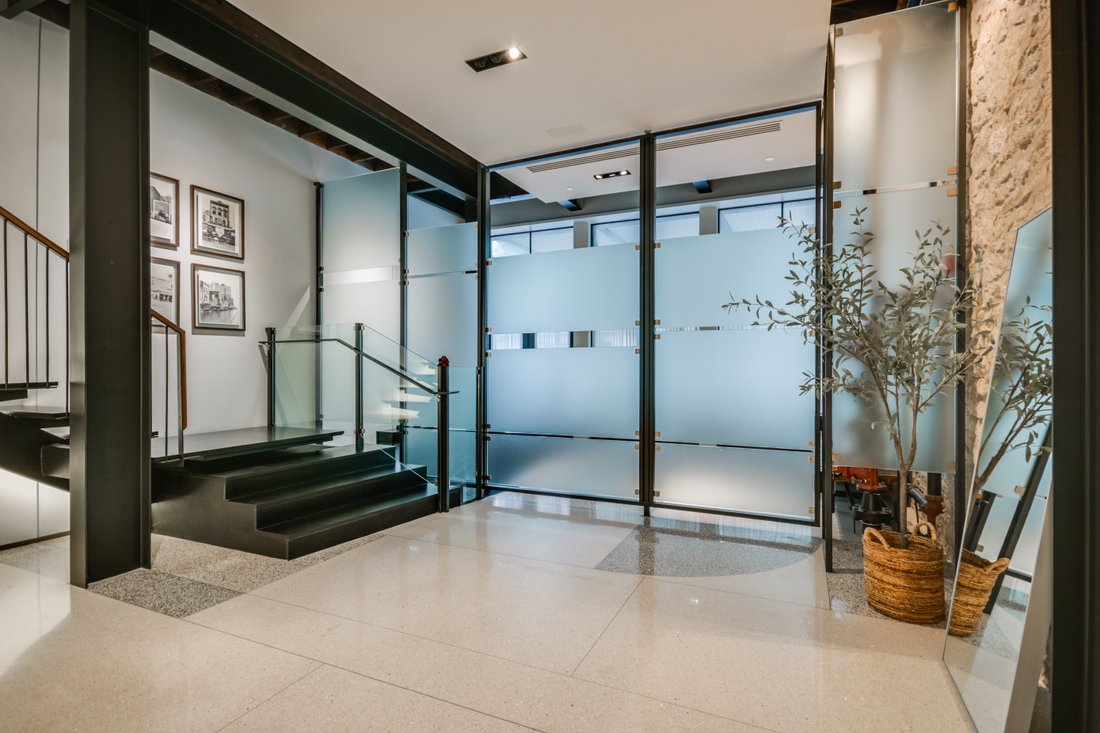 House in Austin, Texas, United States 5 - 18393906