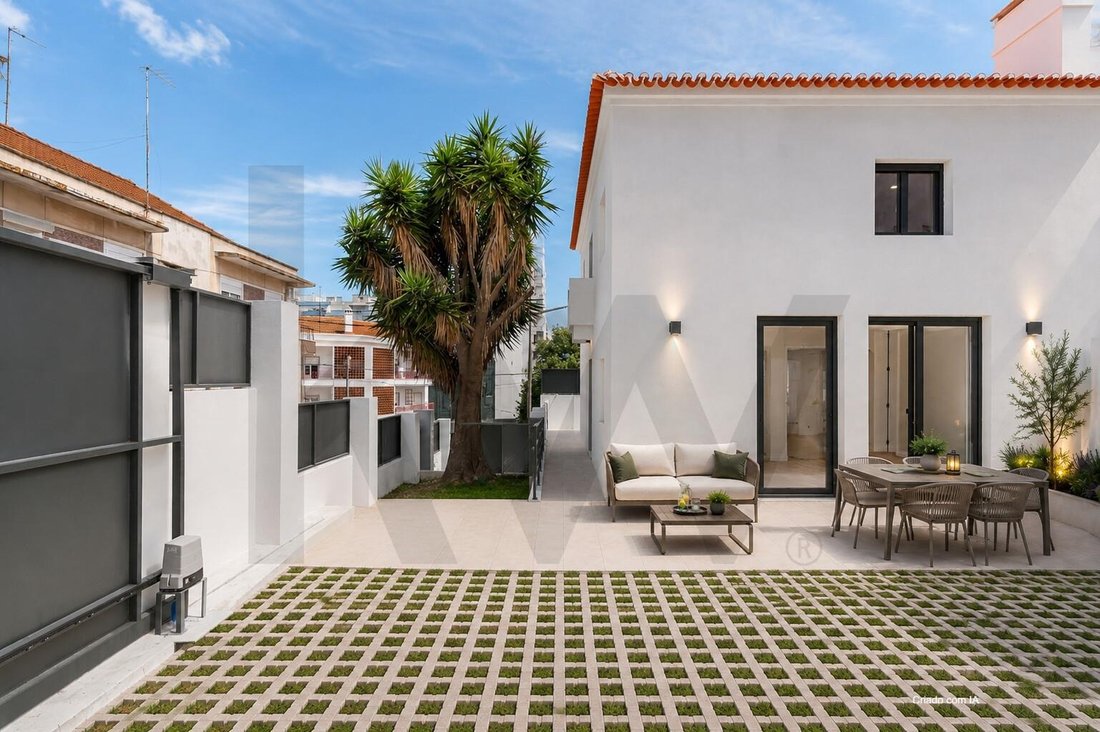 House in Almada, Cova da Piedade, Pragal e Cacilhas, Setubal, Portugal 1 - 18395458