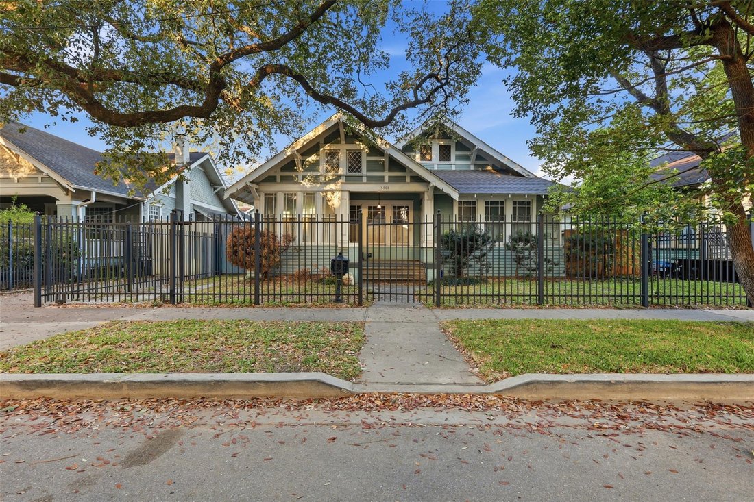 Houston, Texas, United States 1 - 18396037