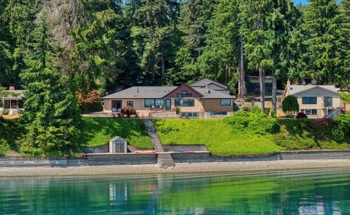 House in Silverdale, Washington, United States 1