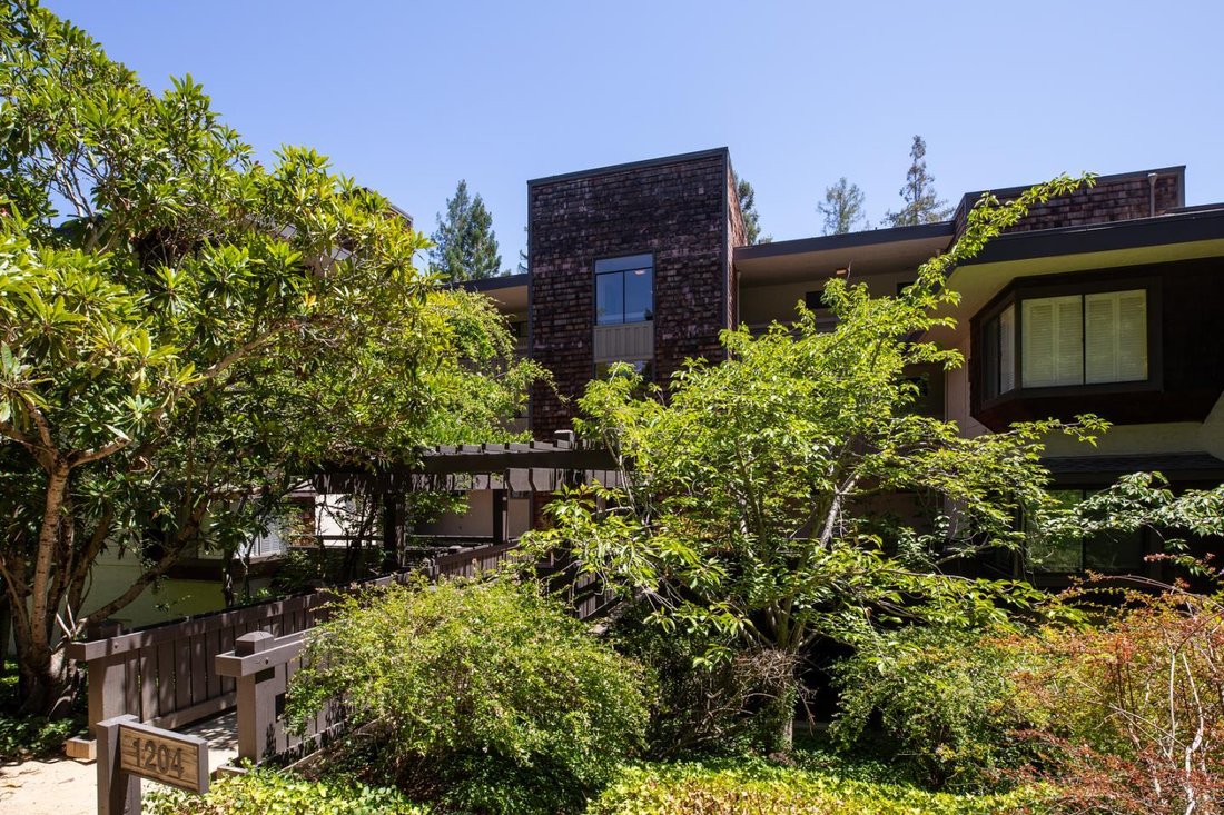 Condo in Menlo Park, California, United States 2 - 18395881