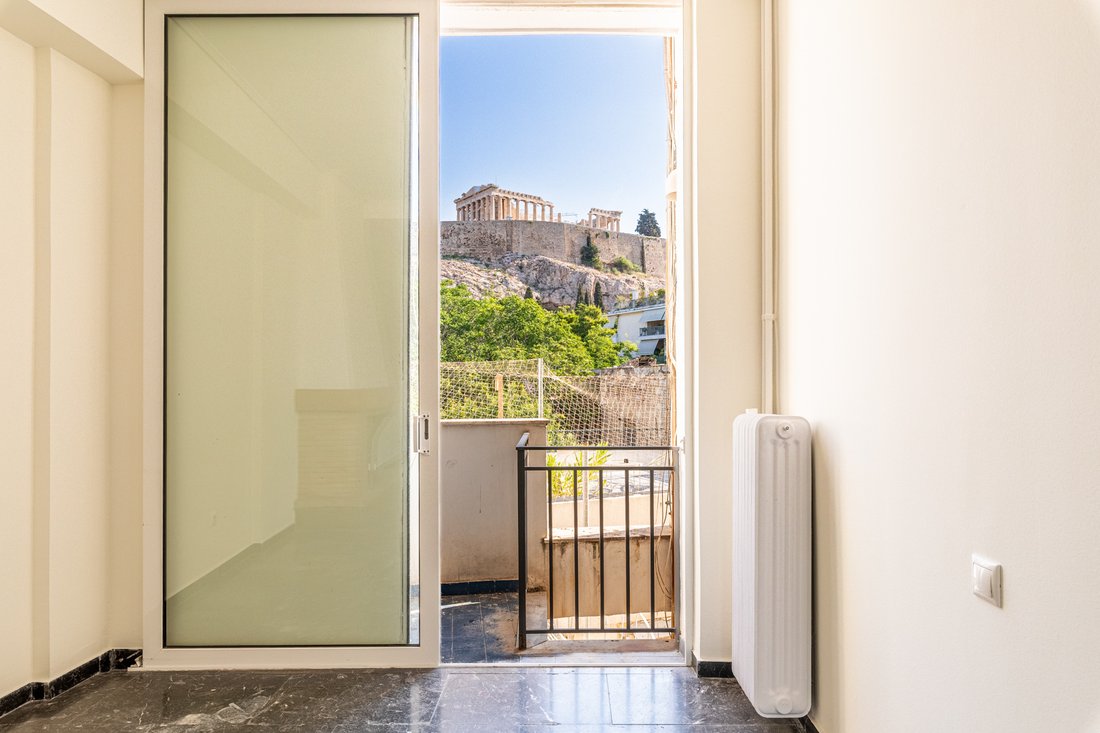 Apartment in 1st District of Athens, Athens, Greece 2 - 18395906