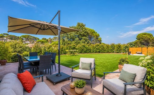 Villa in Ville-Les Saquedes-Le Bouillonnet, Sainte-Maxime, Frankreich 1