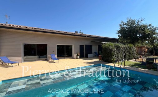 House in Saint-Saturnin-lès-Apt, Provence-Alpes-Côte d'Azur, France 1