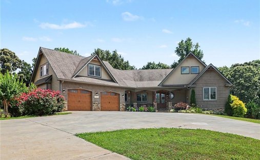 House in Cleveland, Georgia, United States 1