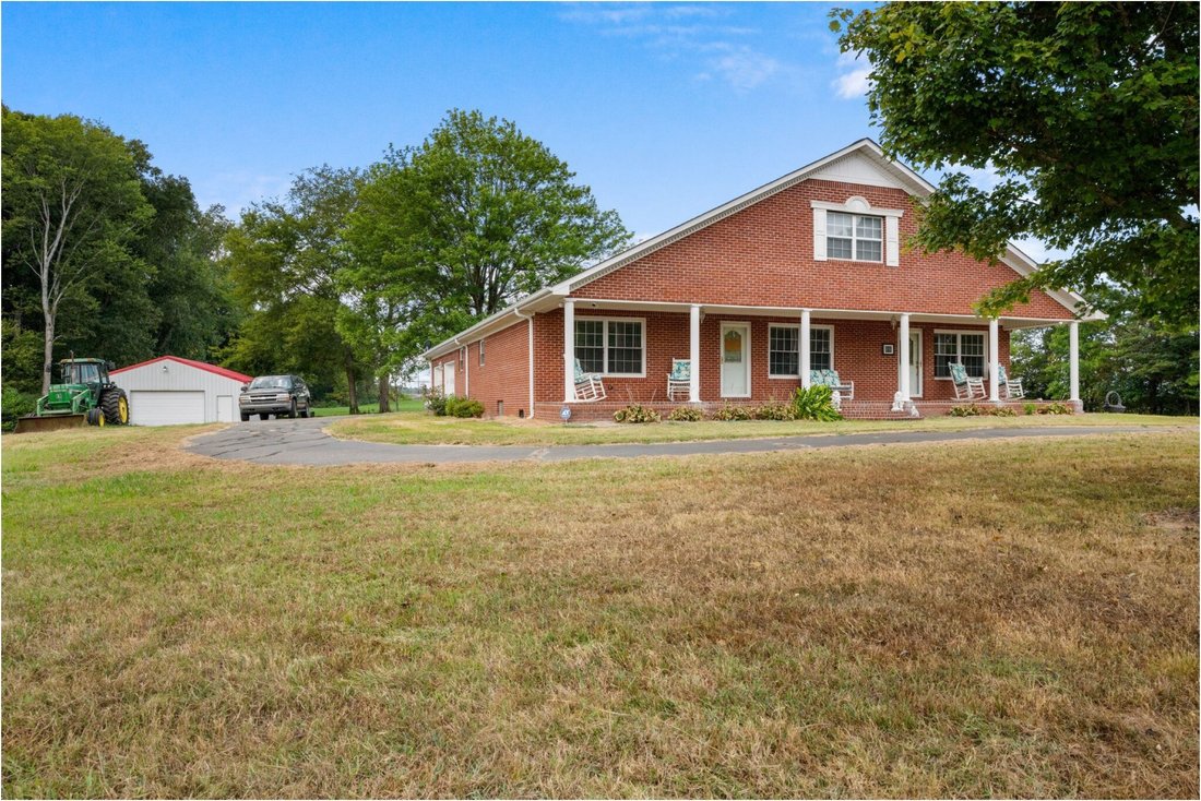 House in Morris Chapel, Tennessee, United States 3 - 18396472