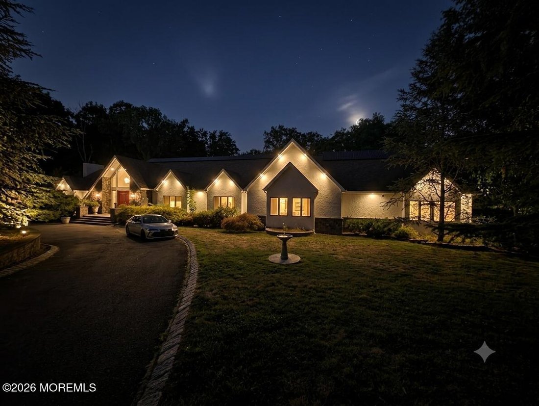 House in Holmdel, New Jersey, United States 2 - 18390829