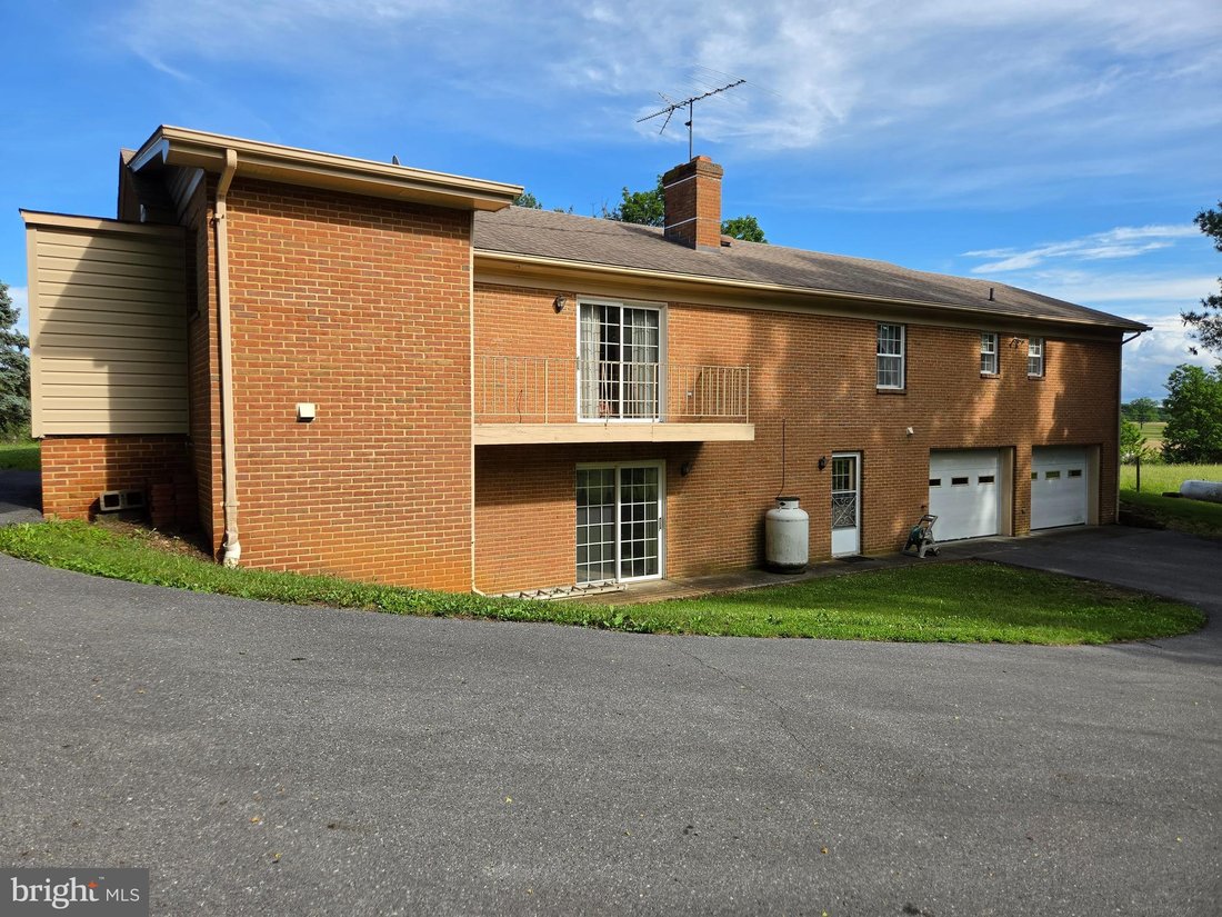 House in Winchester, Virginia, United States 3 - 18393898