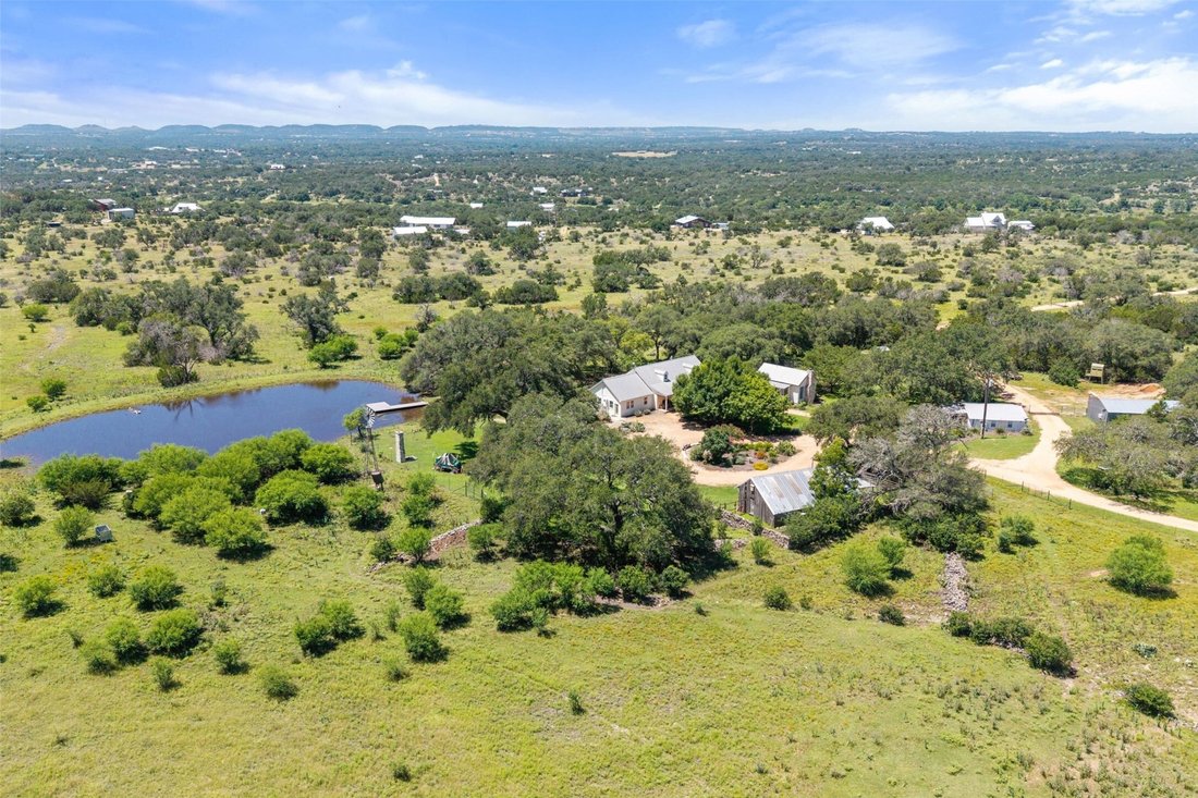 Farm Ranch in Johnson City, Texas, United States 3 - 18395554