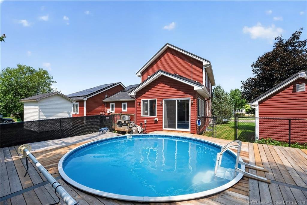 House in Dieppe, New Brunswick, Canada 5 - 18395595