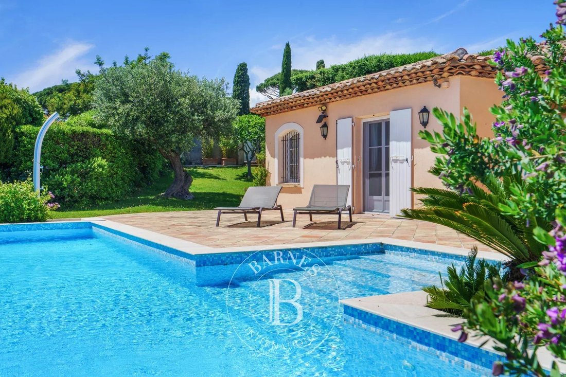 Villa in Basse Suane-Les Virgiles, Sainte-Maxime, France 3 - 16289397