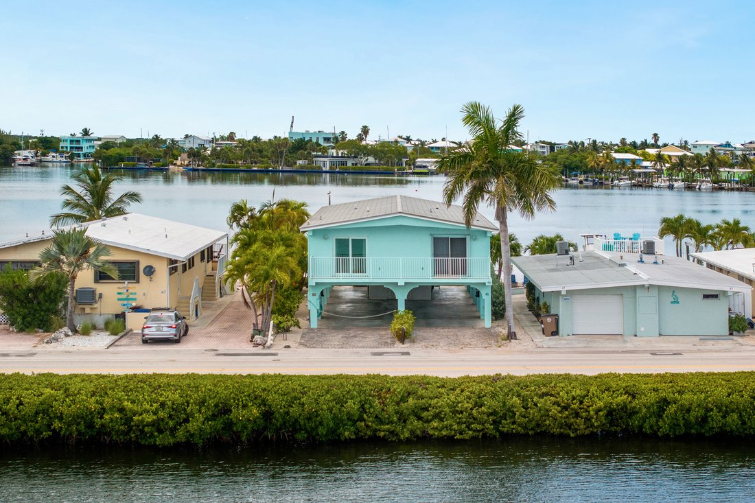 House in Key Colony Beach, Florida, United States 4 - 18390206