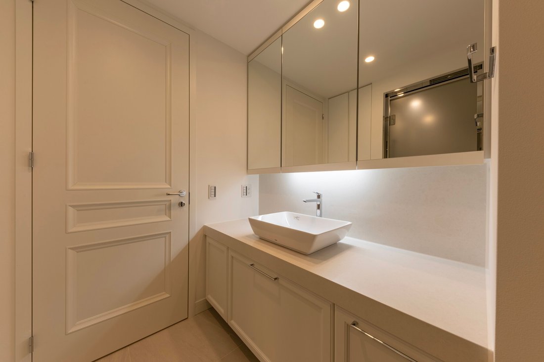 Condo in Osaka, Osaka, Japan 5 - 18315450