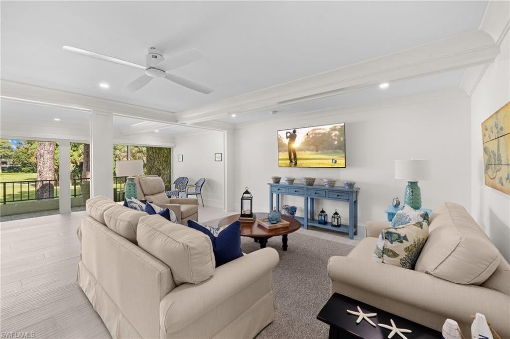 Condo in Naples, Florida, United States 2 - 18396826
