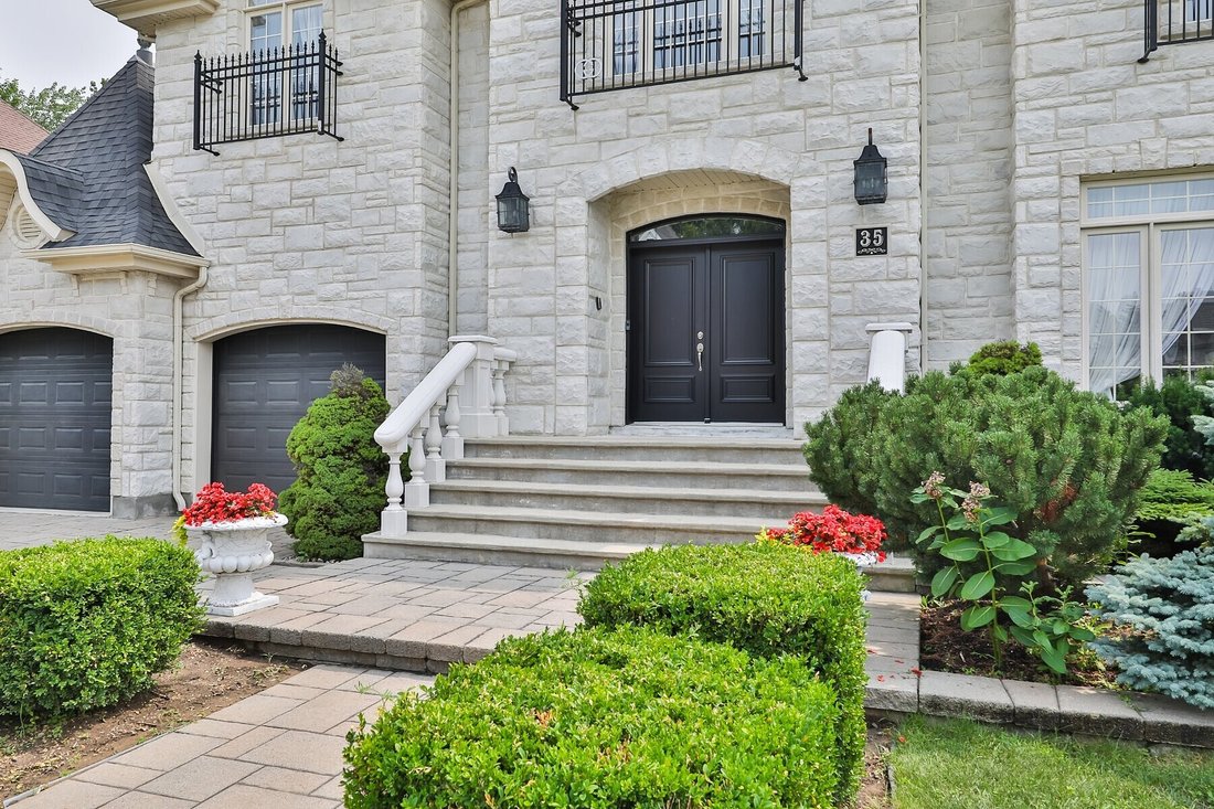 House in Blainville, Quebec, Canada 4 - 18396668