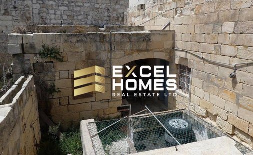 Country House in Birżebbuġa, Malta 1