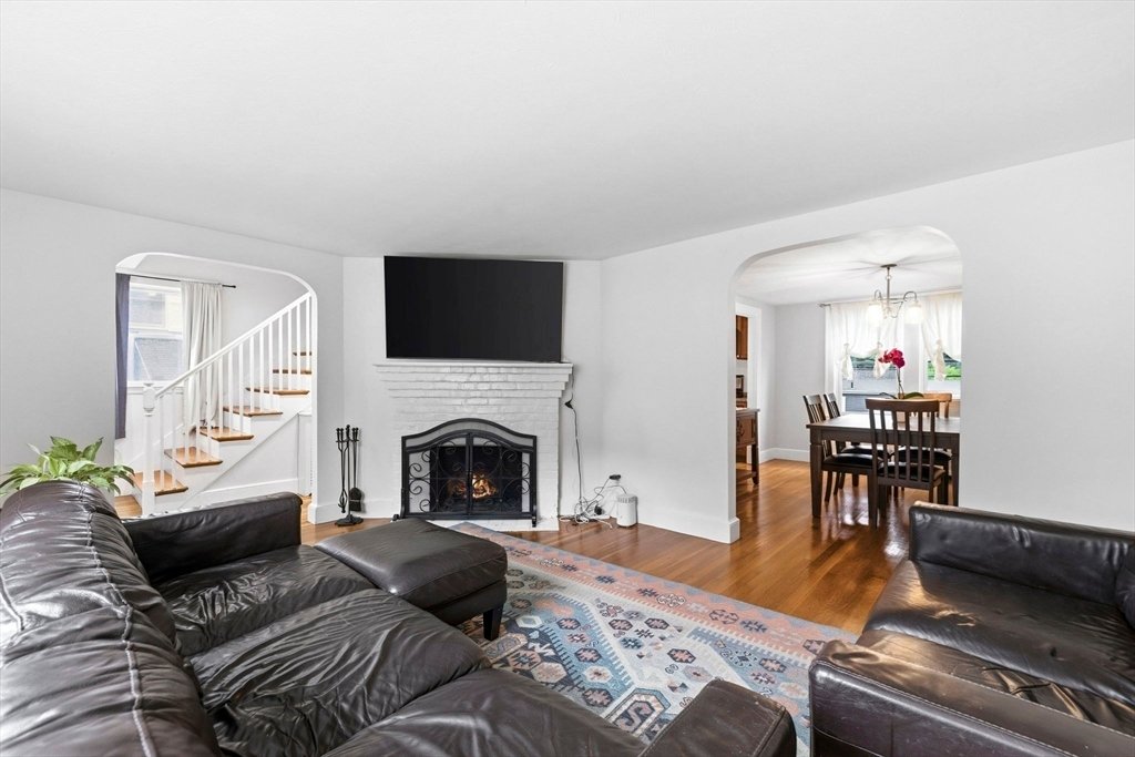 House in Lynn, Massachusetts, United States 5 - 18396831